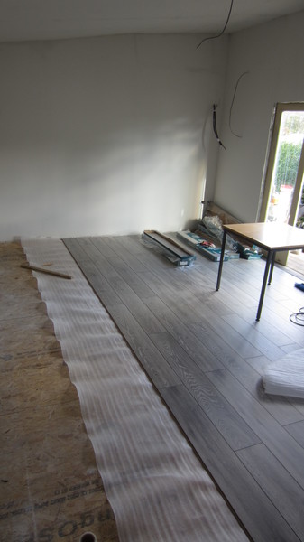 Laminate flooring